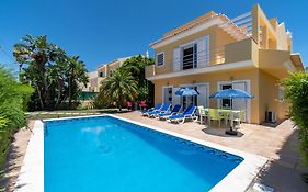Altura Villa